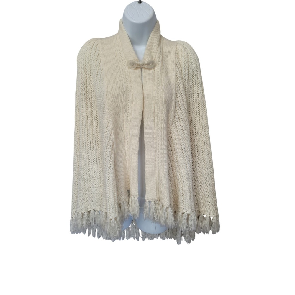 Vintage Cape Women OS Ivory Knit Tassel Fringe Shawl Collar Button Wrap Boho